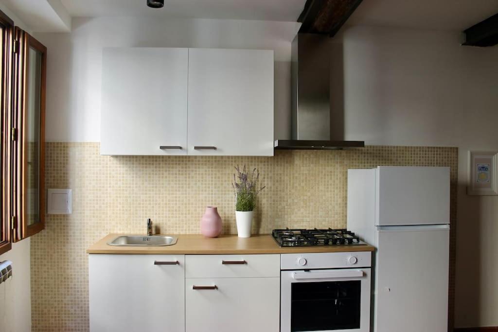 Cute Apartment Near Santa Croce Флоренция Екстериор снимка